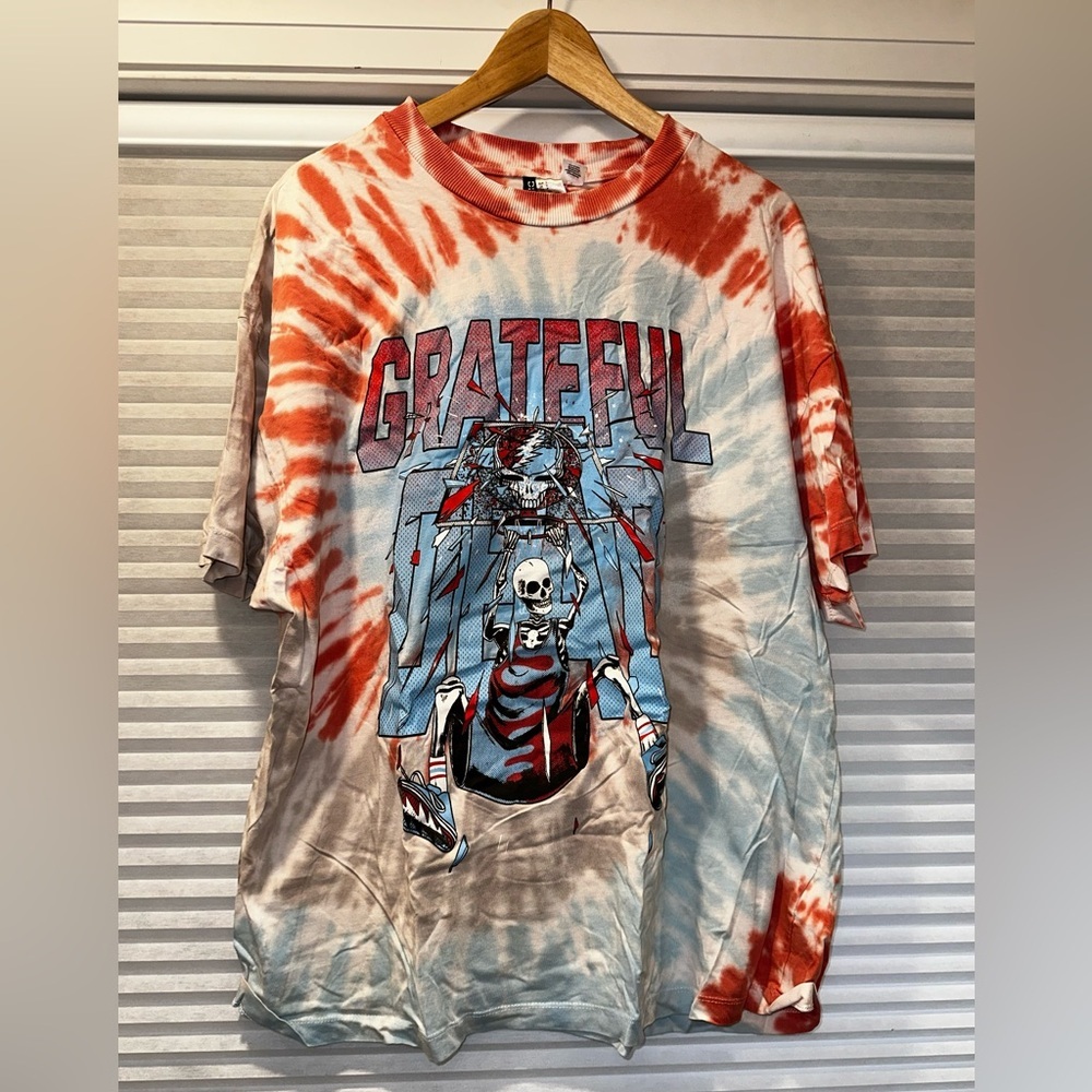 H&M Oversized Tie-Dye Grateful Dead Basketball Skeleton T-Shirt - Size L​